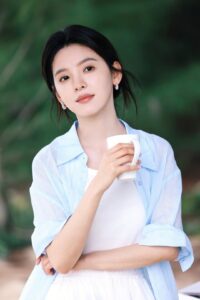 #TDCTY 444	CON TRAI ỦNG HỘ ÔNG CHỒNG GIÀ CỦA TÔI THEO ĐUỔI BẠCH NGUYỆT QUANG