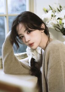 #TDCTY 472	SỰ TỬ TẾ CỦA NGƯỜI TRƯỞNG THÀNH LÀ CHIA TAY TRONG ÊM ĐẸP