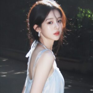 #TDCTY 499	Kiến nhỏ cũng có mùa xuân