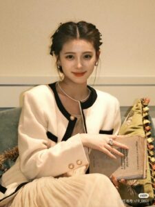 #TDCTY 510	Ba Năm Làm Bình Chứa